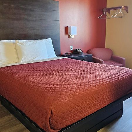 Budgetel Inn & Suites Fort Scott Luaran gambar