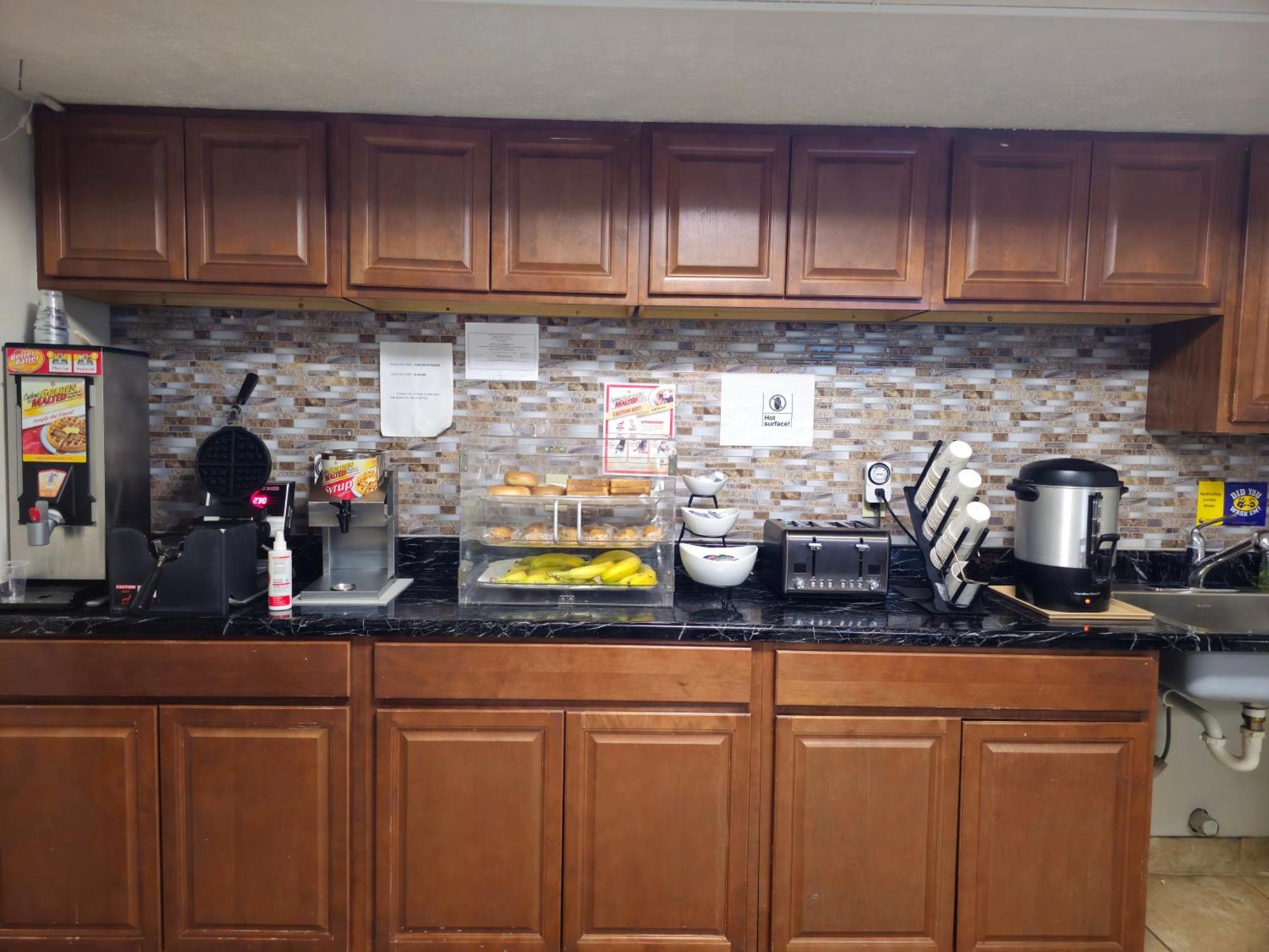 Budgetel Inn & Suites Fort Scott Luaran gambar