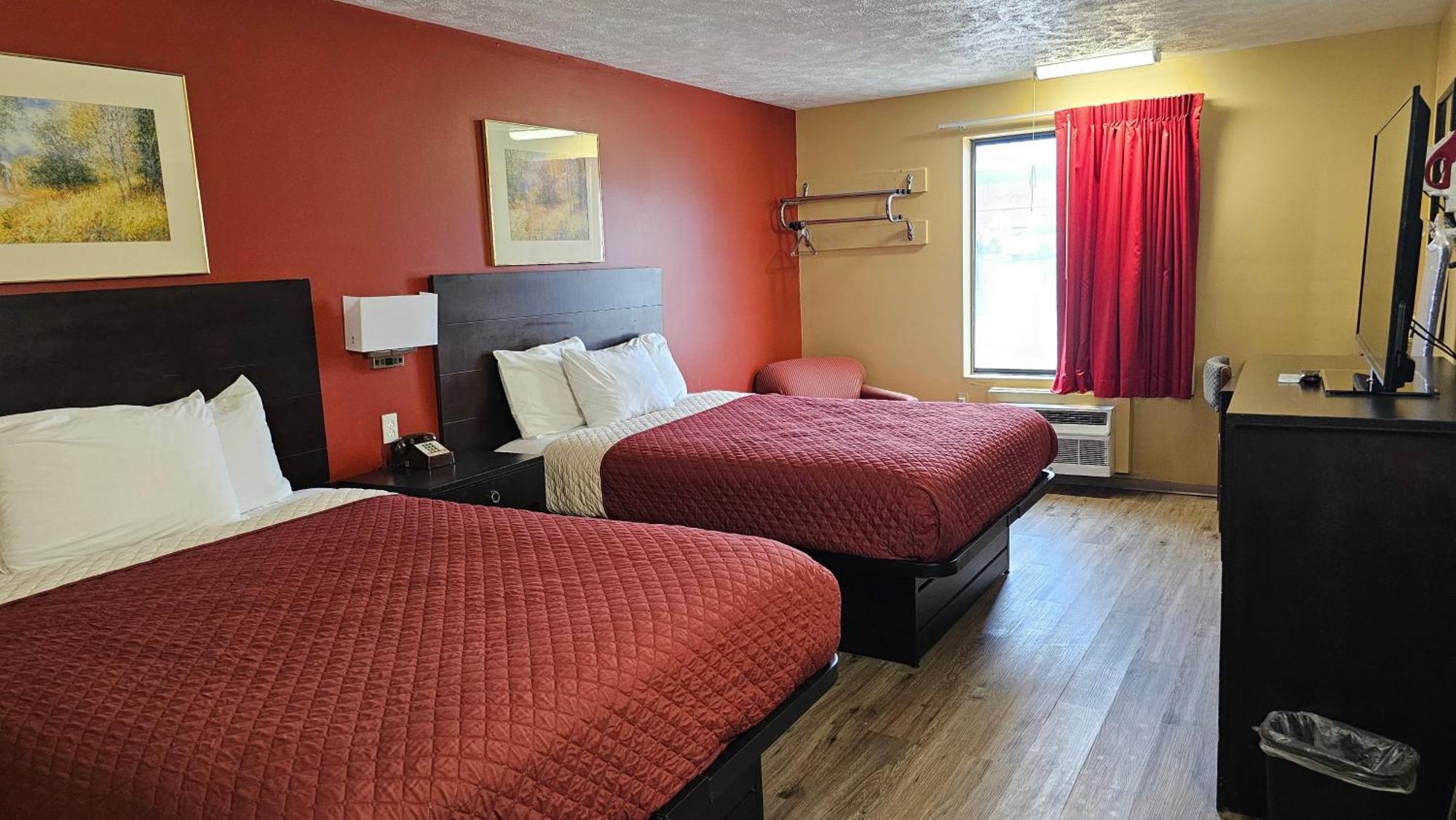 Budgetel Inn & Suites Fort Scott Luaran gambar