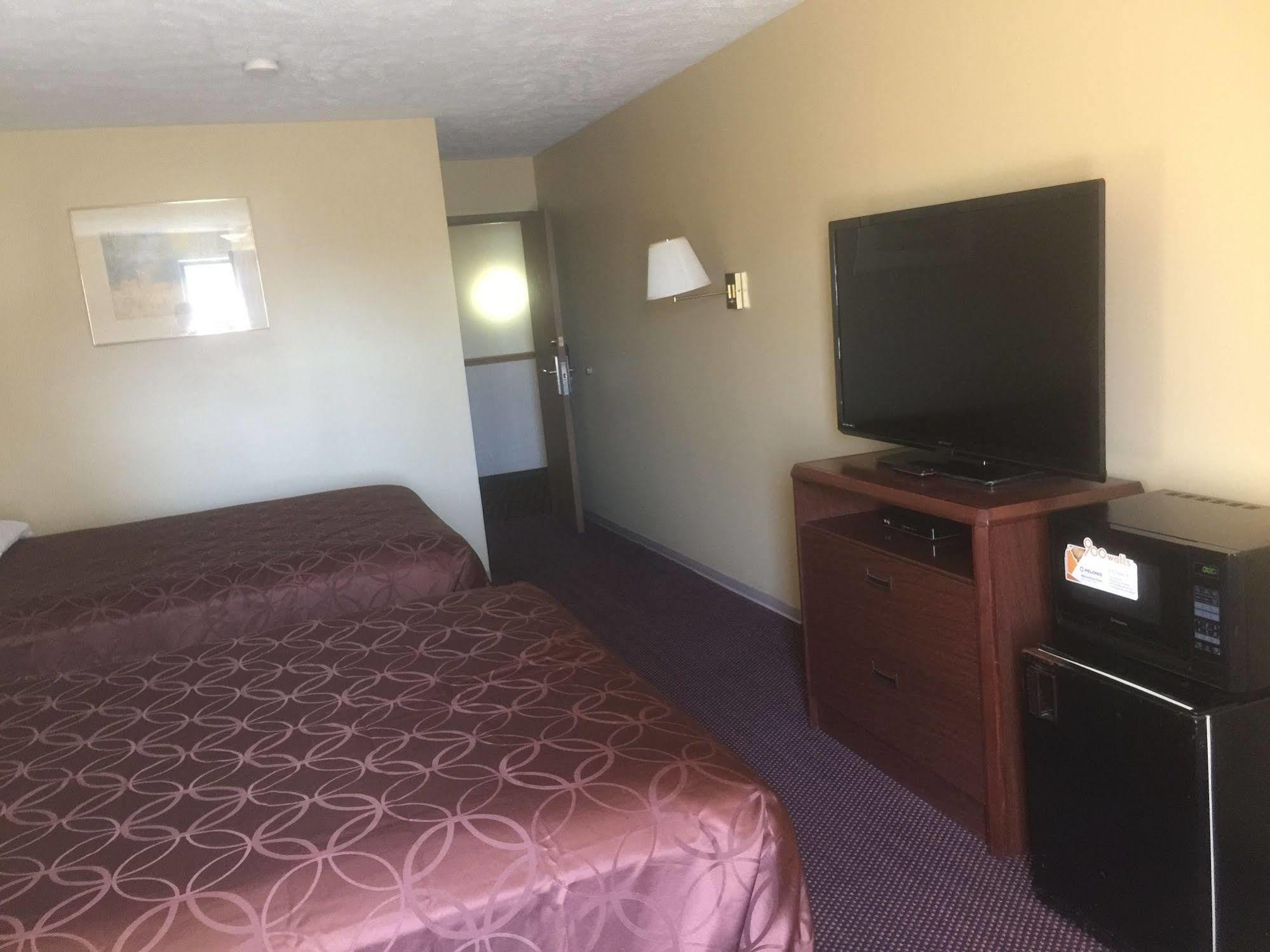 Budgetel Inn & Suites Fort Scott Luaran gambar
